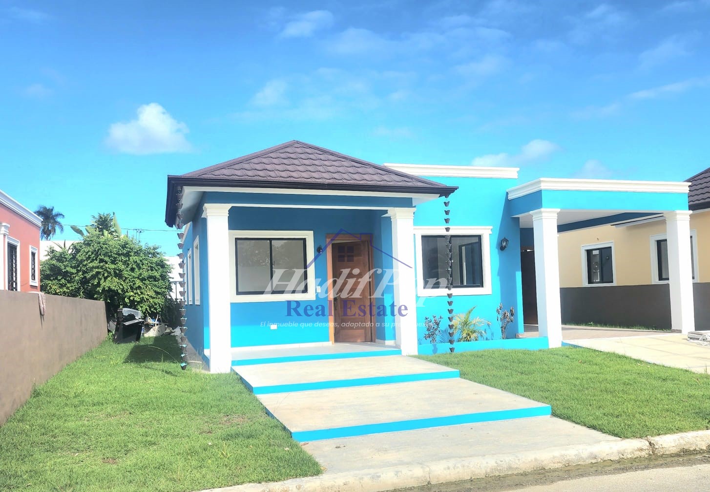 RENTAMOS: Casa a estrenar en urbanización cerrada *Marquesina Doble*